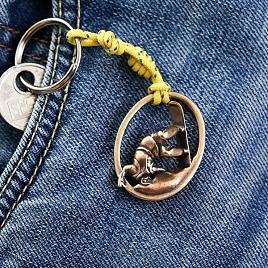 Bronze keychain “Funny snowboarder”