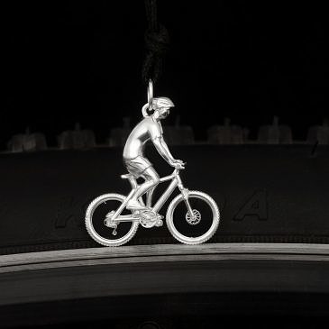 Pendant Cyclist