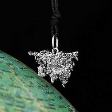 Pendant Eurasian